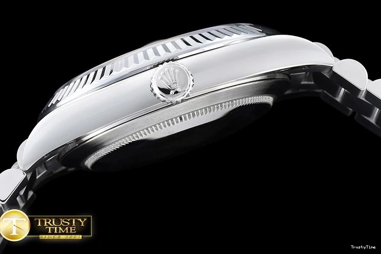 0110 RDD0207C – DayDate SunProtective 674